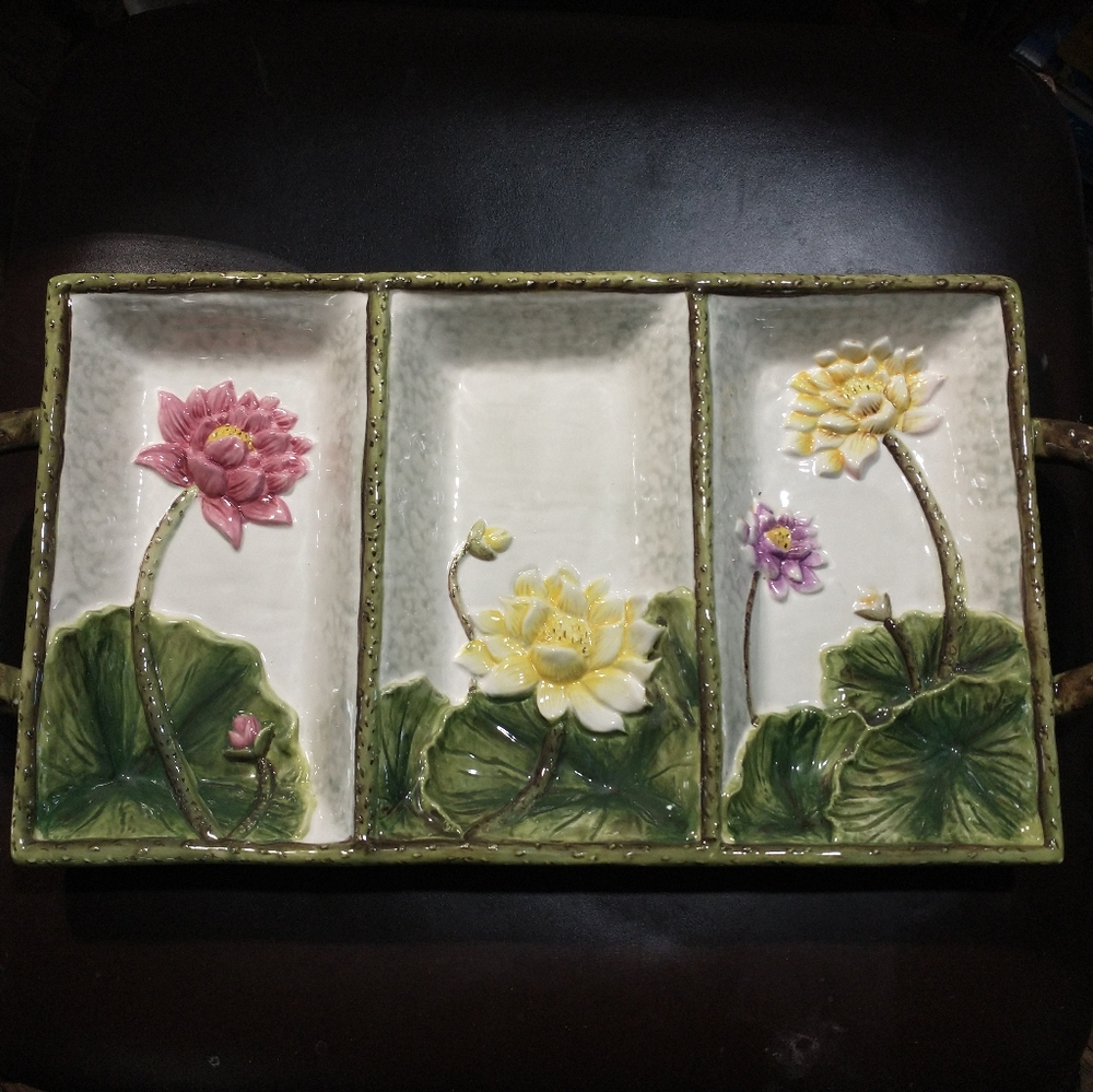 Pacific Rim China Handpainted Exclusive Divided 3 Section Serving Dish Waterlily